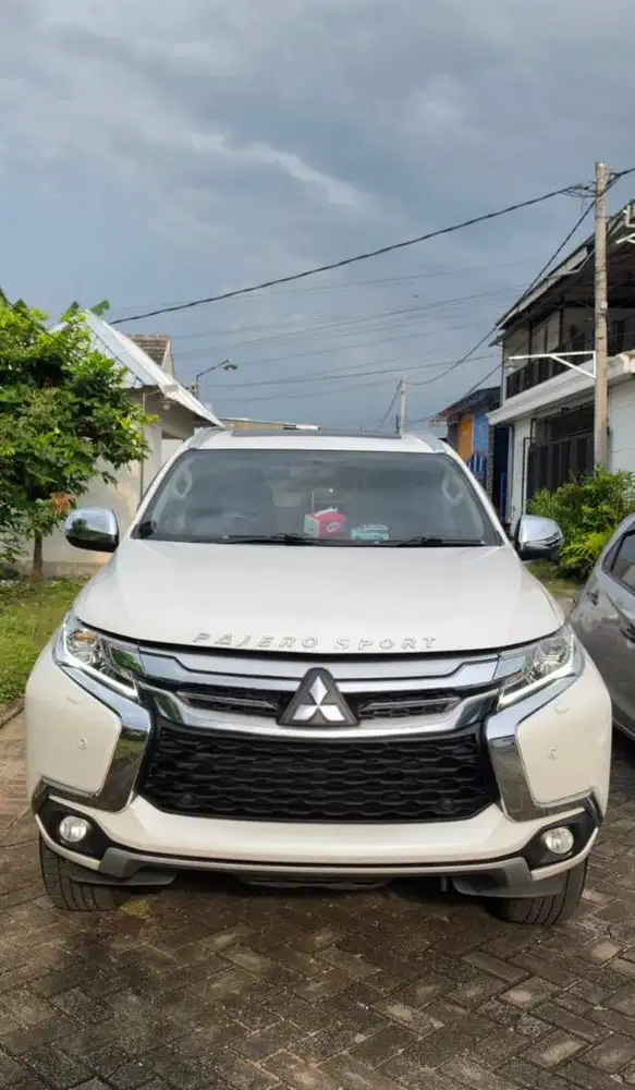 Pajero Sport Dakar 2.5 thn 2020