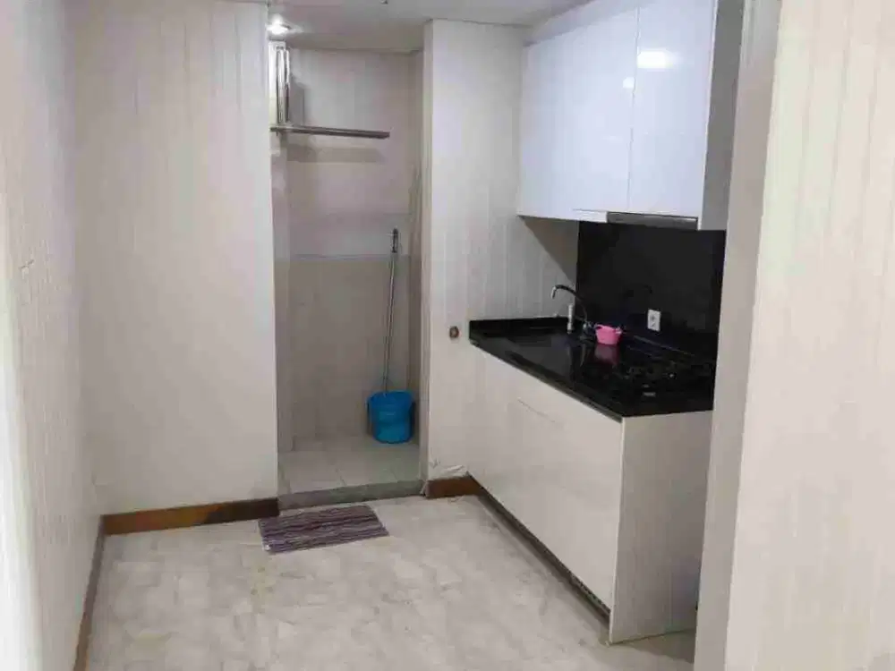 Dijual Apartemen One East Kertajaya Indah Dekat Galaxy Mall