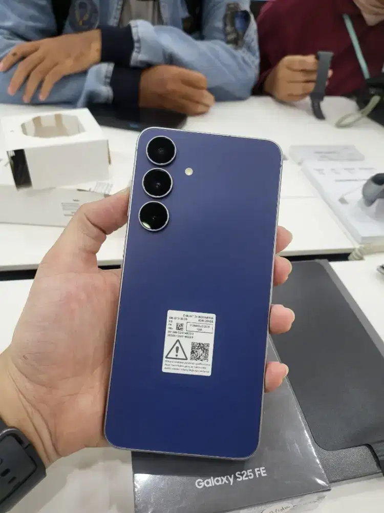 Samsung S25 FE garansi resmi samsung