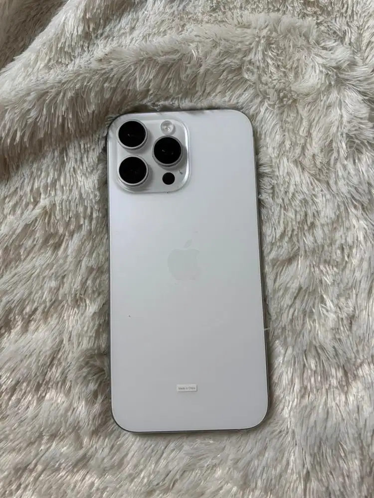 Iphone 16 pro max like new