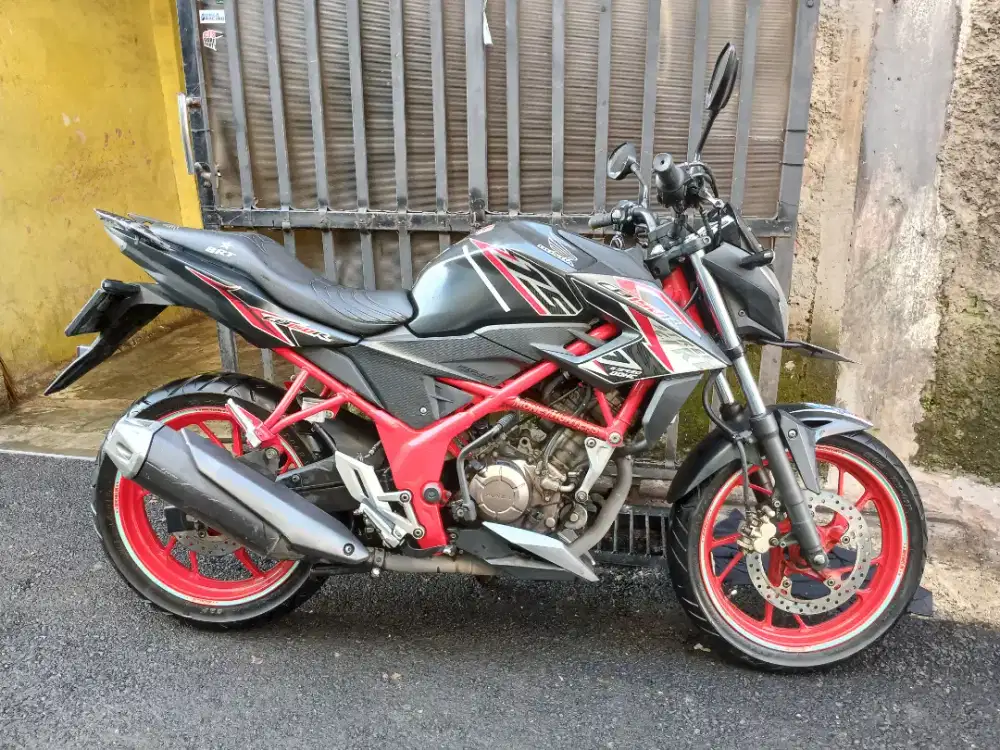 Motor Cb150r 2016