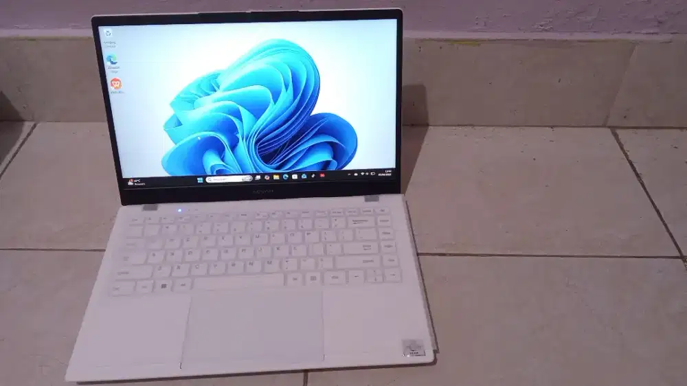 Laptop Advan Soulmate series like new