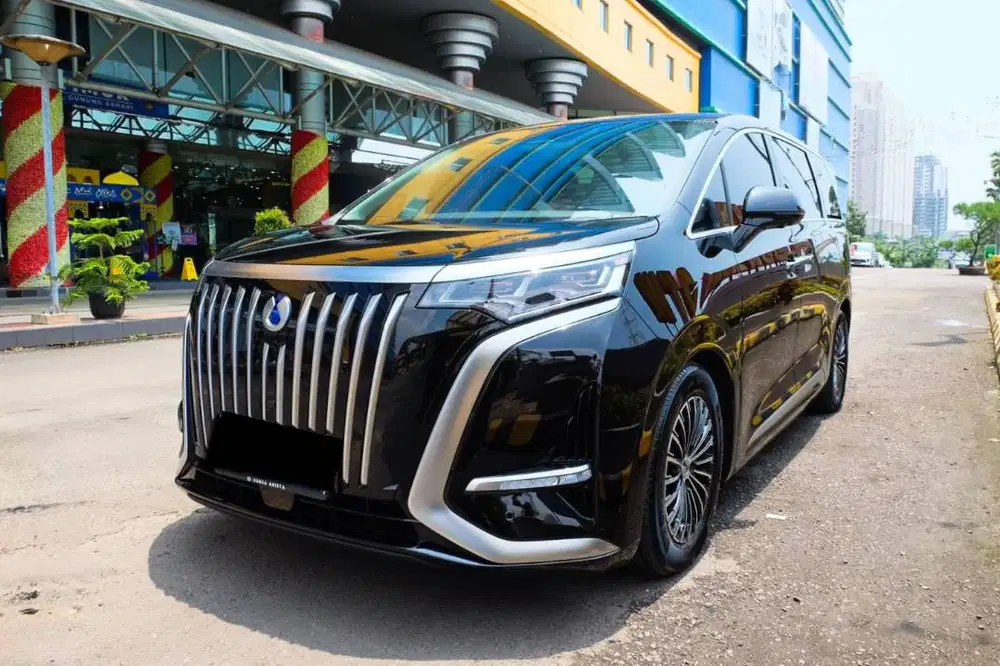 PLAT GANJIL 2025 Denza D9 D 9 Elite FWD 4x2 EV AT Like New TDP255jt