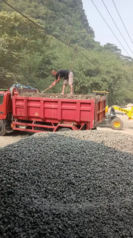 Batu split makadam sirdam limestone abu batu pasir cor