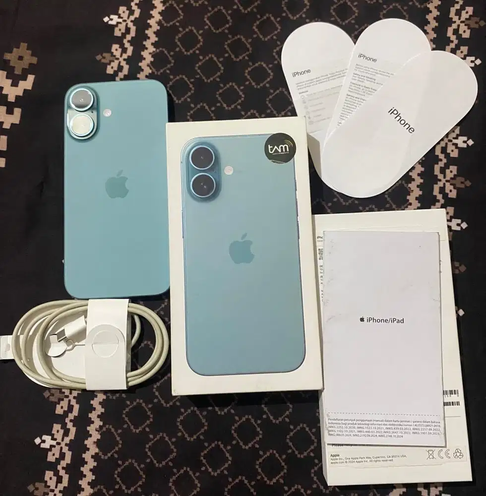 Iphone 16 Besic/128 iBox