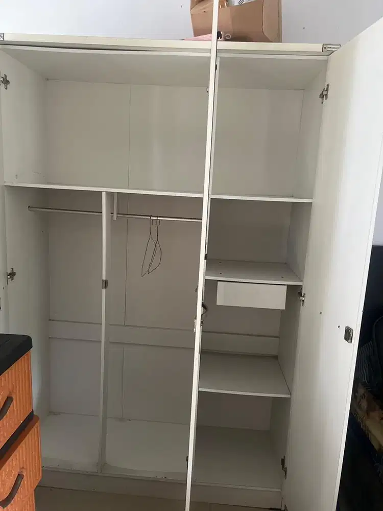 Jual murah lemari olympic 3 pintu warna putih