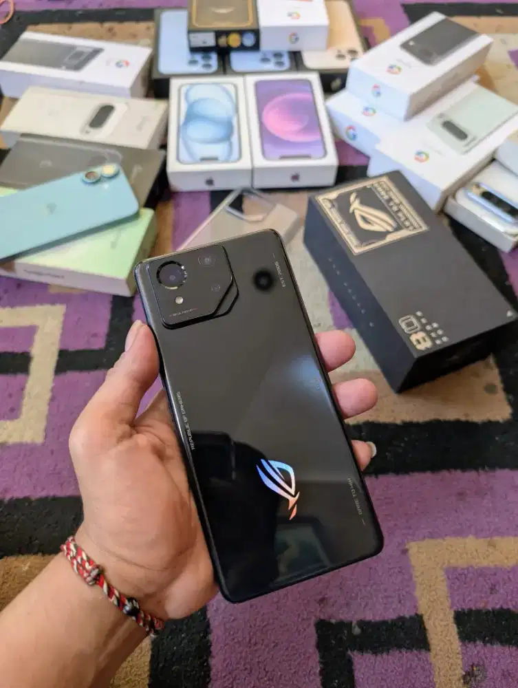 Asus ROG Phone 8 5G 12-256Gb