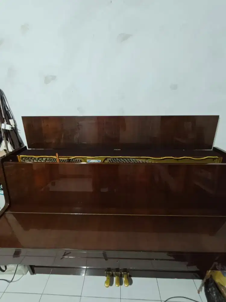 PIANO Akustik Johann Bieling    Tanpa bangku