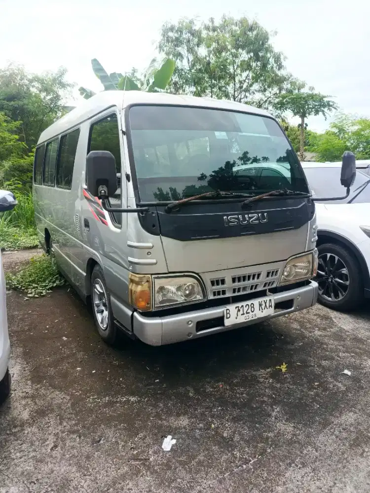 2016 ELF MINIBUS NHR 55 AC