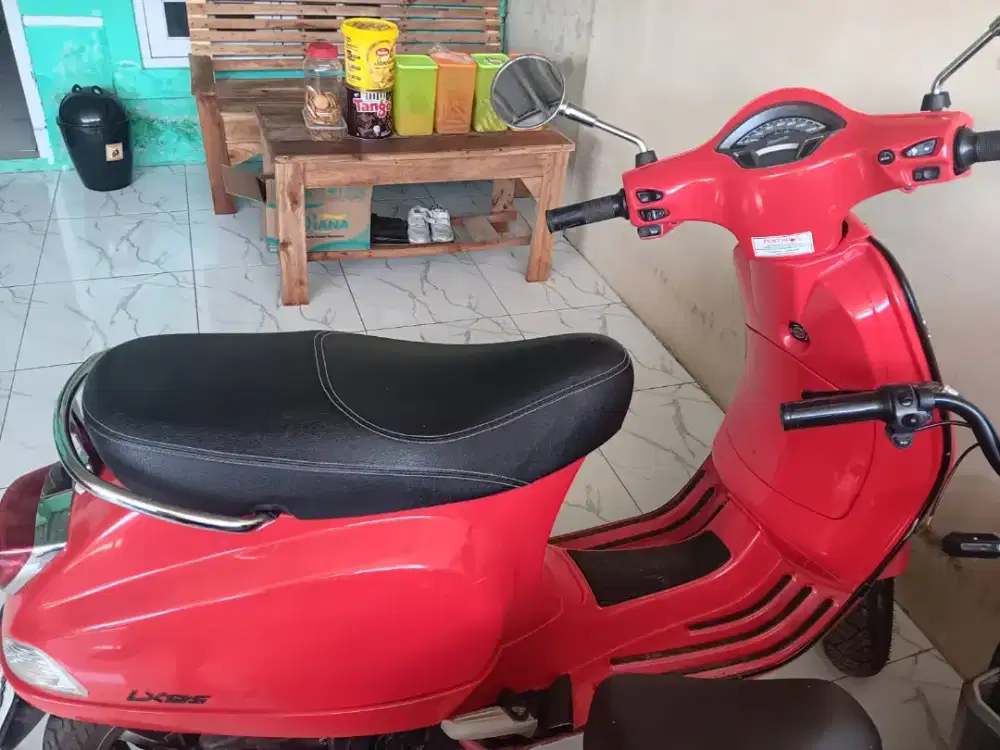 Vespa LX125 matic
