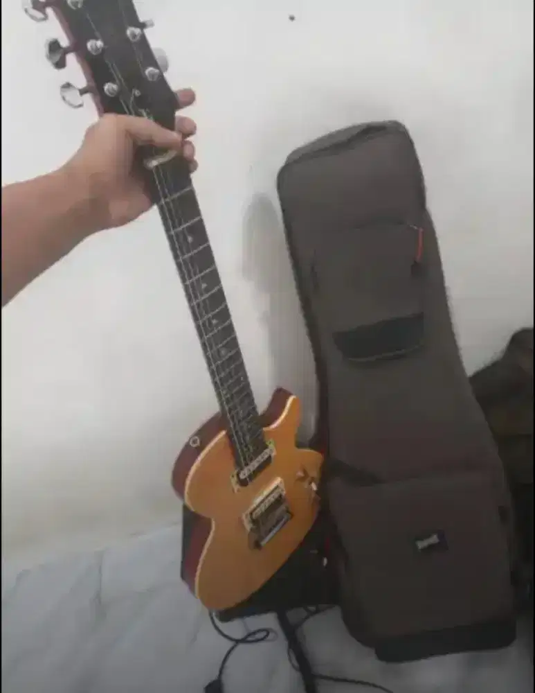 Jual Elektrik gitar epiphone+gigbag 2,5jt nego sampe jadi