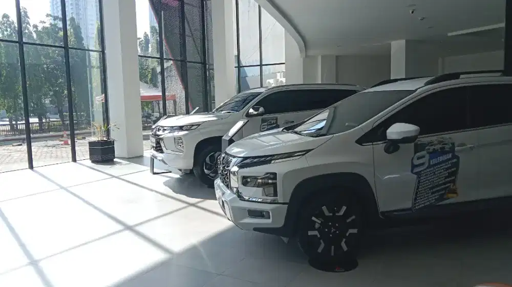 Marketing / sales Mitsubishi