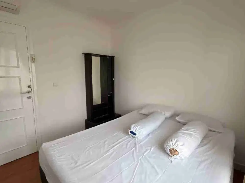 di sewakan apartemen city home tower manhattan lantai 3 full furnish