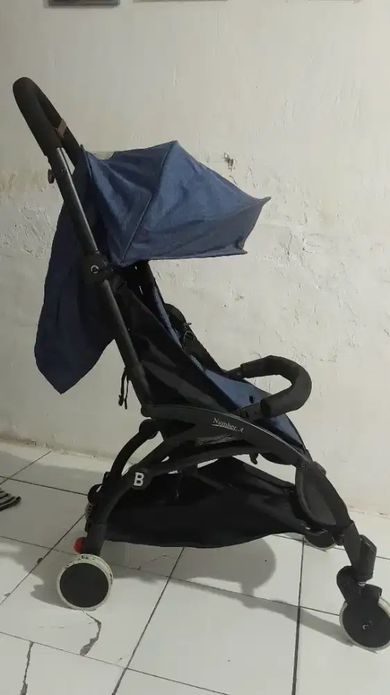 Baby stroller NUMBER A
