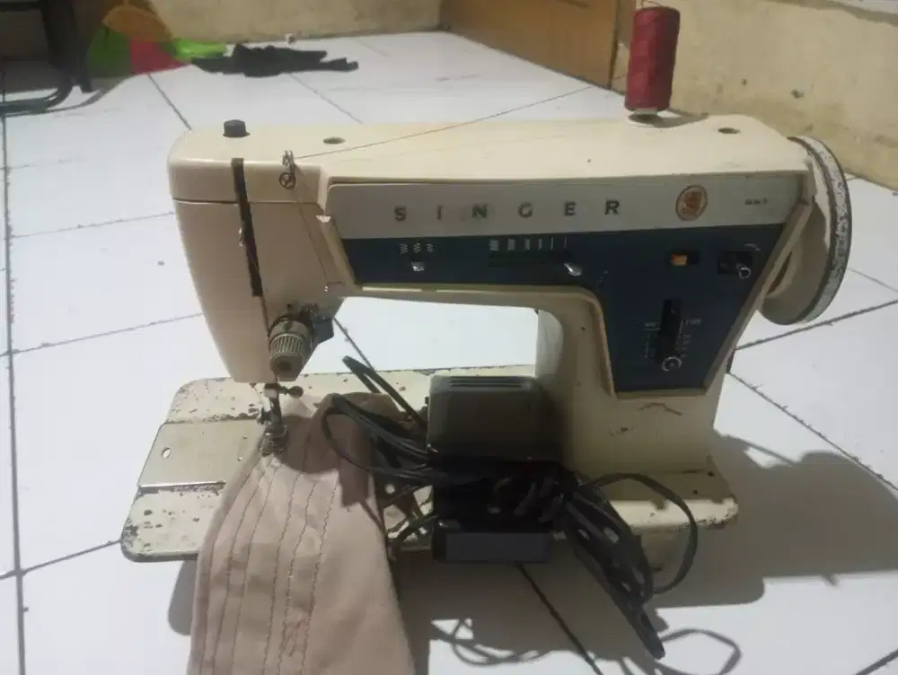 Mesin zigzag vortibel