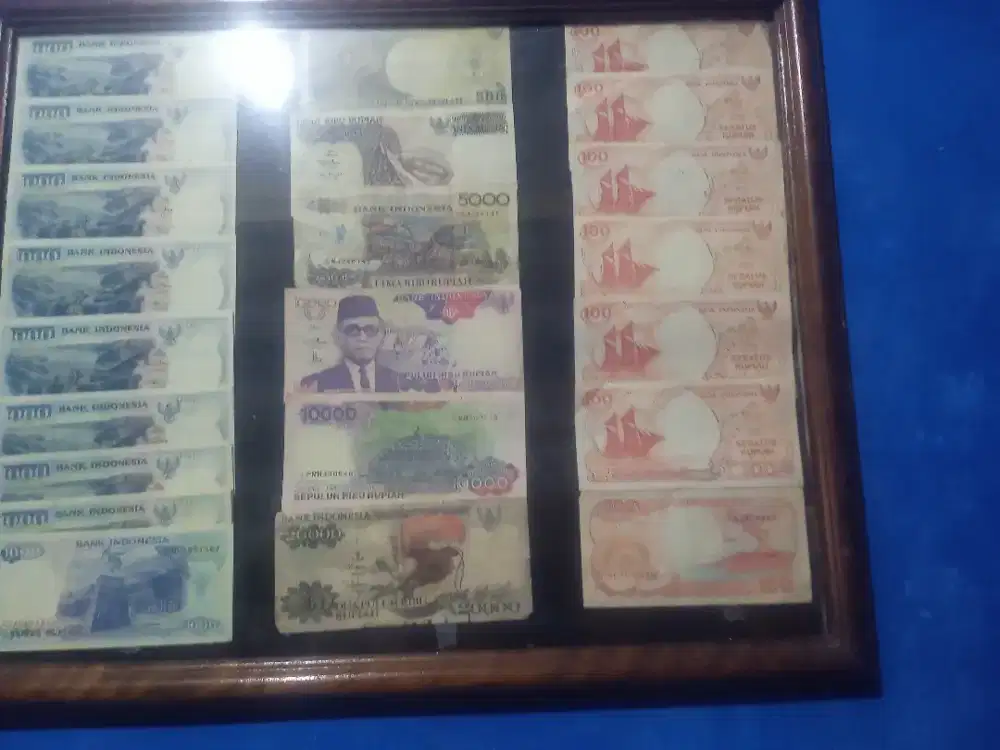 Uang kuno sangat lawas