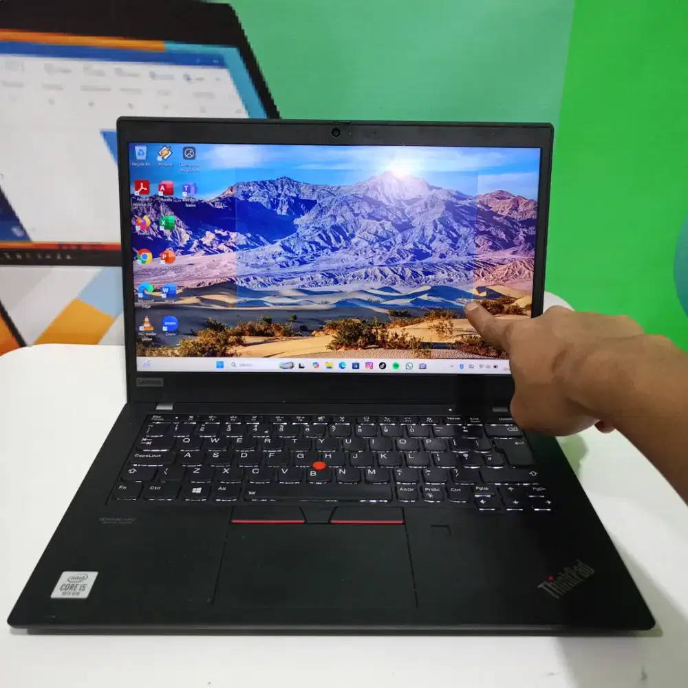 Laptop Lenovo X13 core i5 gen 10 ram 16GB SSD 256GB touchscren