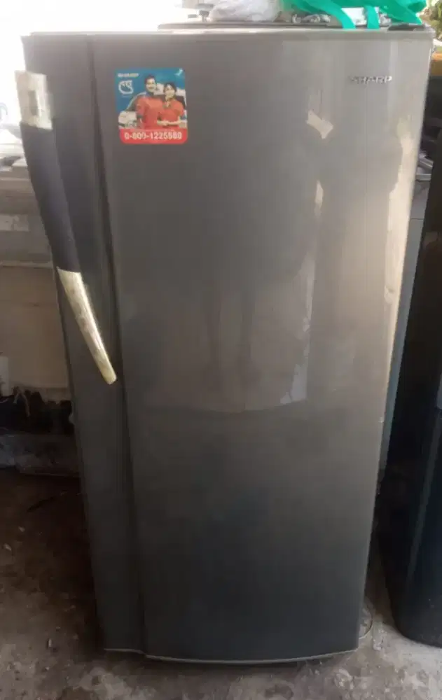 Kulkas 1pintu merek sharp
