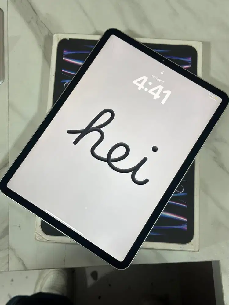 iPad Pro 11 inch M2 128GB WIFI Silver mulus istimewa