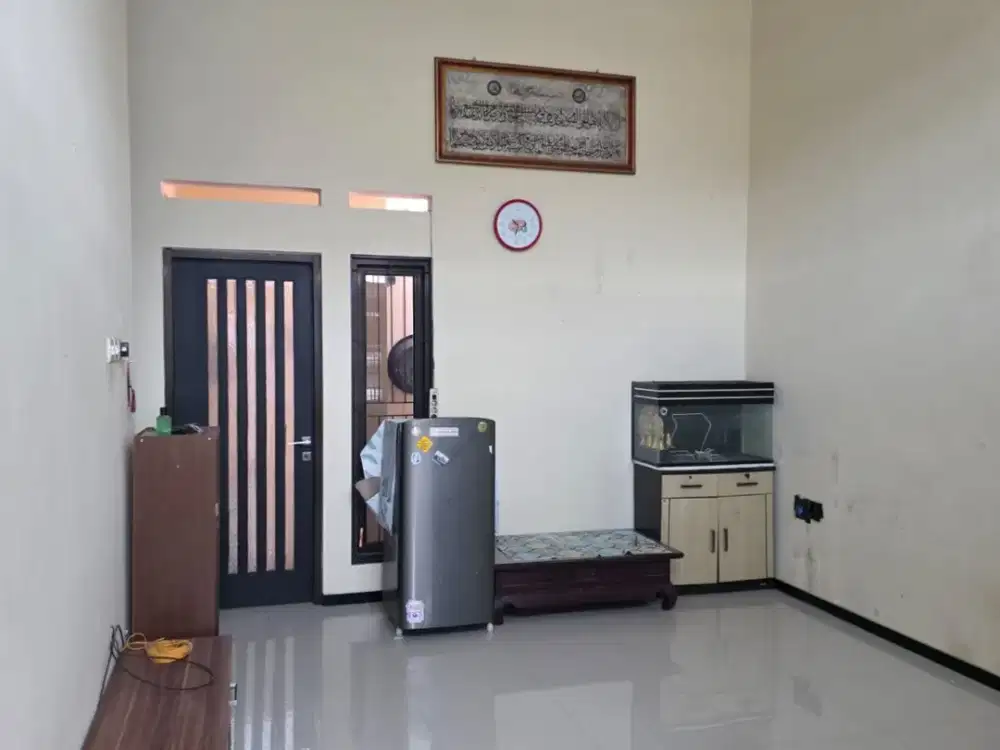 Rumah Sigura Gura Dekat Kampus UB