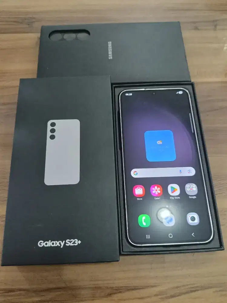 SAMSUNG S23+ 8/512 SECOND