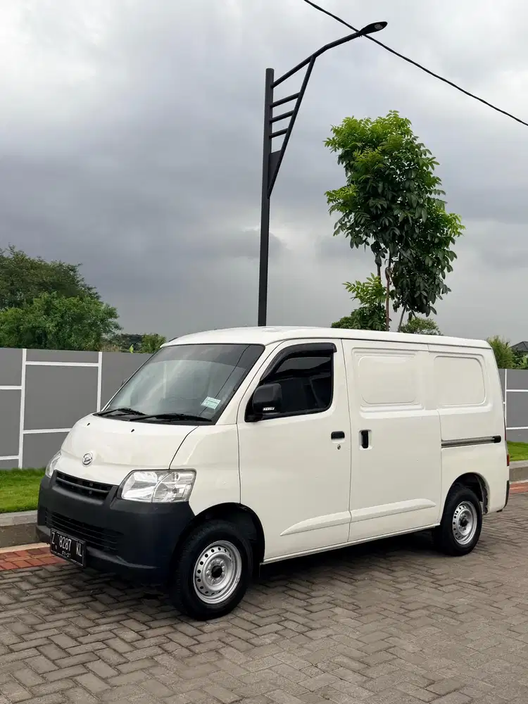 DAIHATSU GRANDMAX BLIND VAN 1.3 AC 2022 ( LIKE NEW )