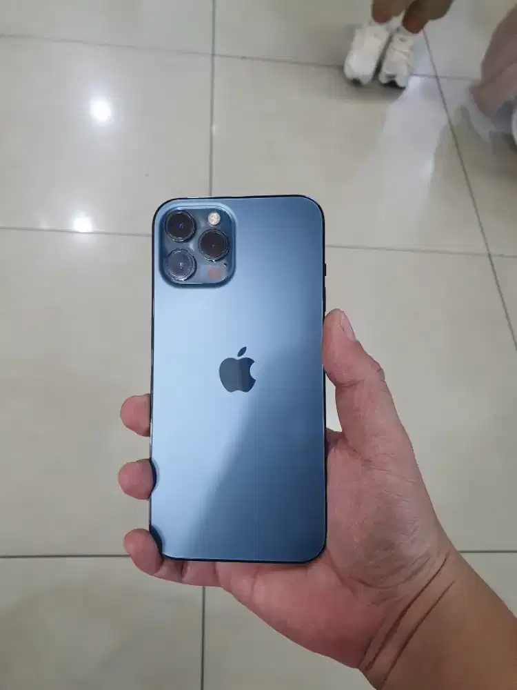 Iphone 12 promax 512gb sinyal permanen mulus fulset