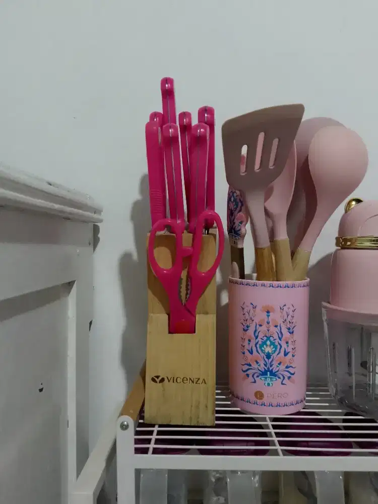 Preloved pisau set vicenza pink