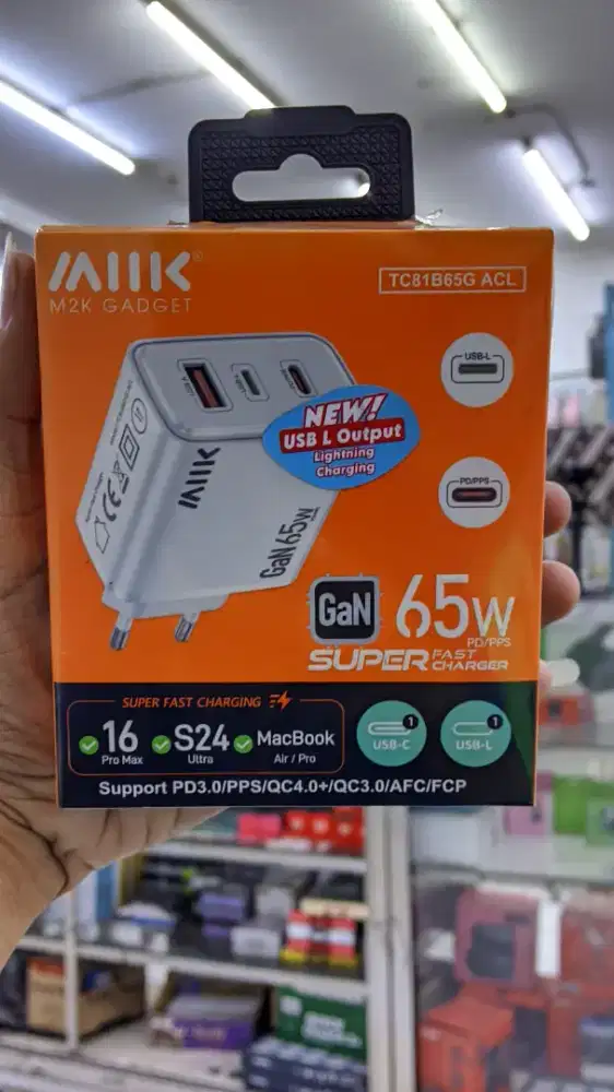 ADAPTOR CHARGER 65W M2K TC81B65G ACL