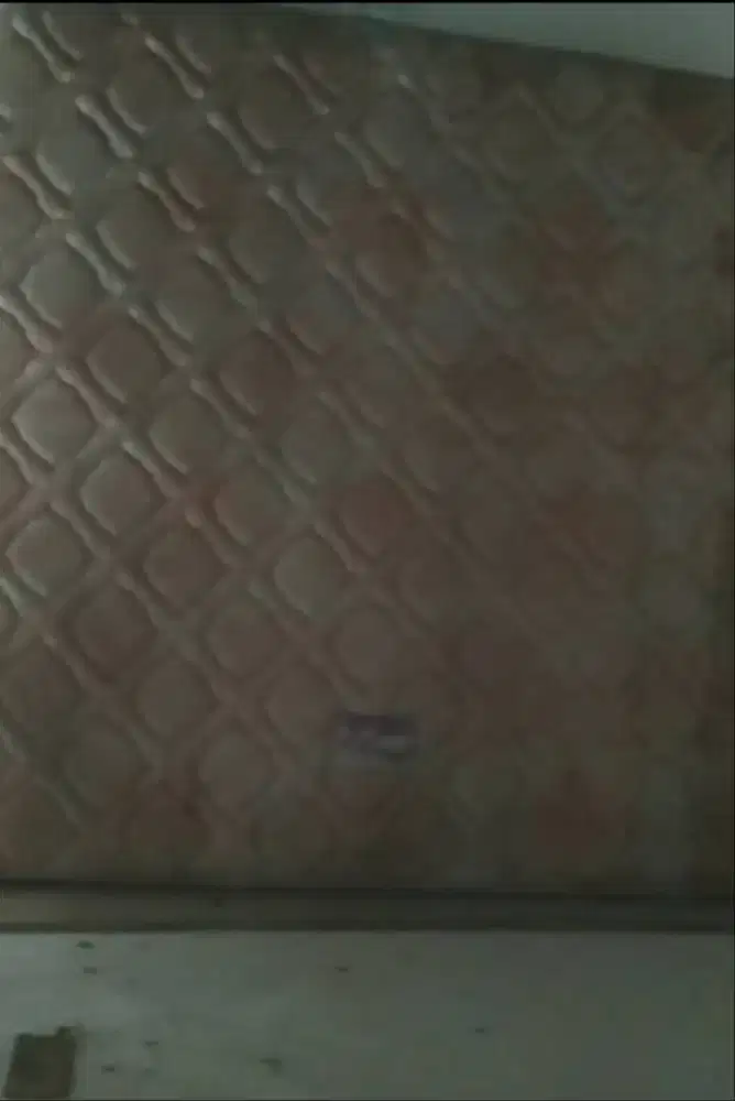 Jual Cepat mau pindah : 3 springbed besar & tanggung & kecil+dipan