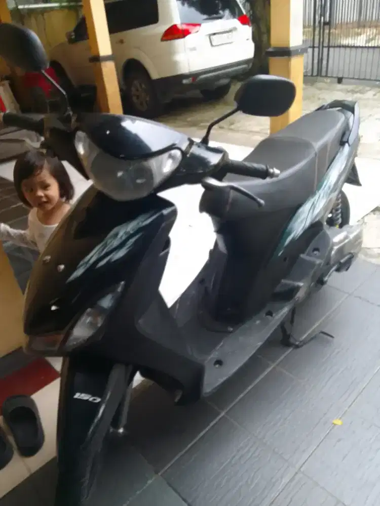 Dijual motor mio warna hitam hanya bpkb saja