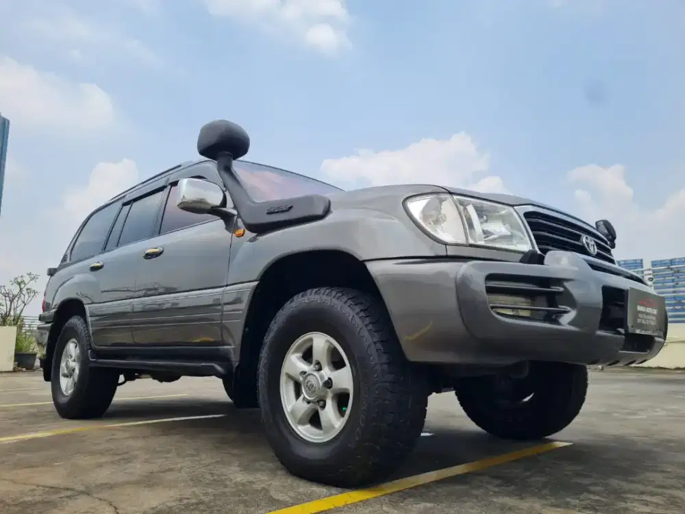 Land Cruiser VX 101 Limited 2002 Sunroof Ban Serep Gantung
