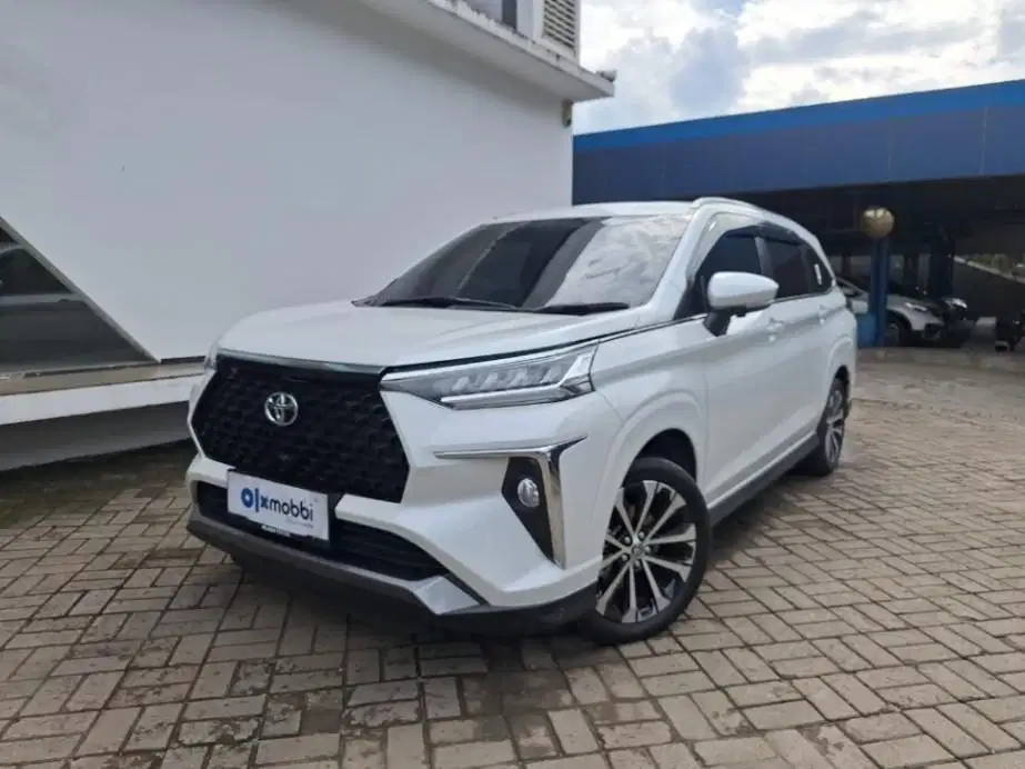 KM RENDAH - Toyota Avanza 1.5 Veloz Q Bensin-AT 2025 SHZA