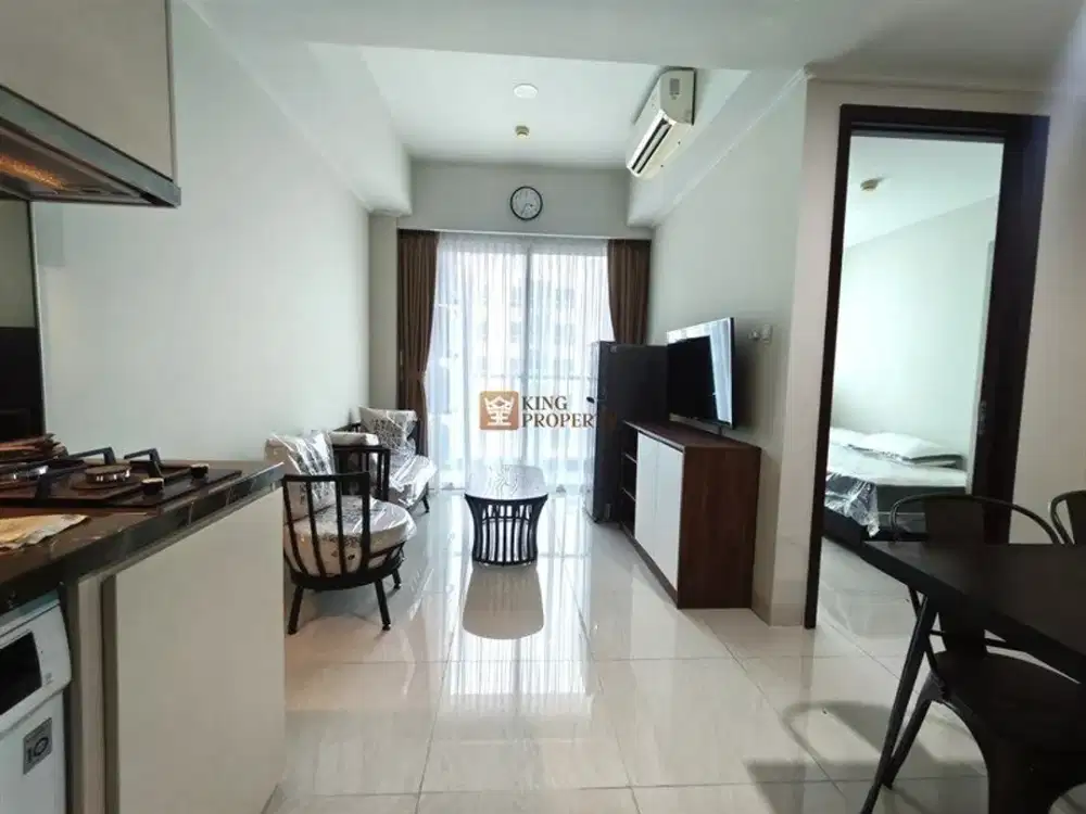 Satu Langkah ke Mall Green Sedayu, Disewa Apartemen 3BR  Green Sedayu Furnish Mewah, Siap Huni.