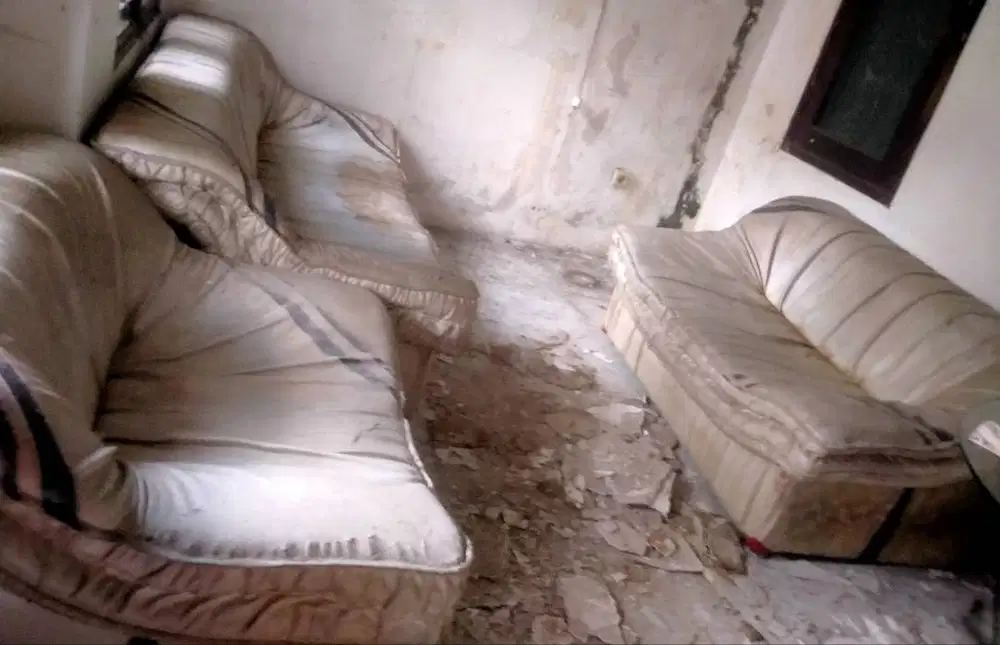 Jual 1 SET SOFA Bekas 3 pcs ukuran 3-2-1, plus BONUS 3 pcs Springbed