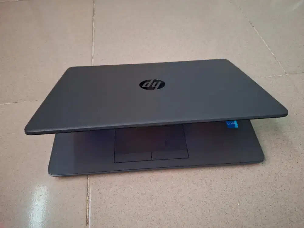 Bismillah di jual laptop hp slim core i3gen11 sdd256gb siap pakai