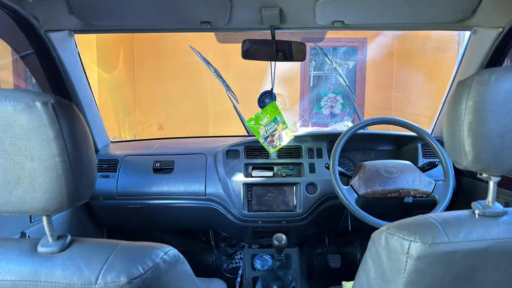 Toyota Kijang 2002 Bensin