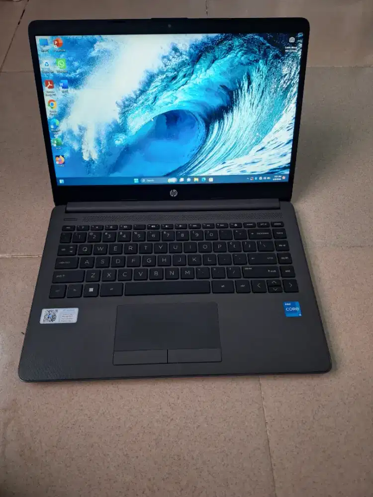 Bismillah dijual laptop hp slim core i5gen11 ram 8gb siap pakai
