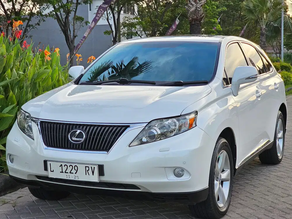 Km81rban Lexus RX 270 Istimewa Antik Nemen