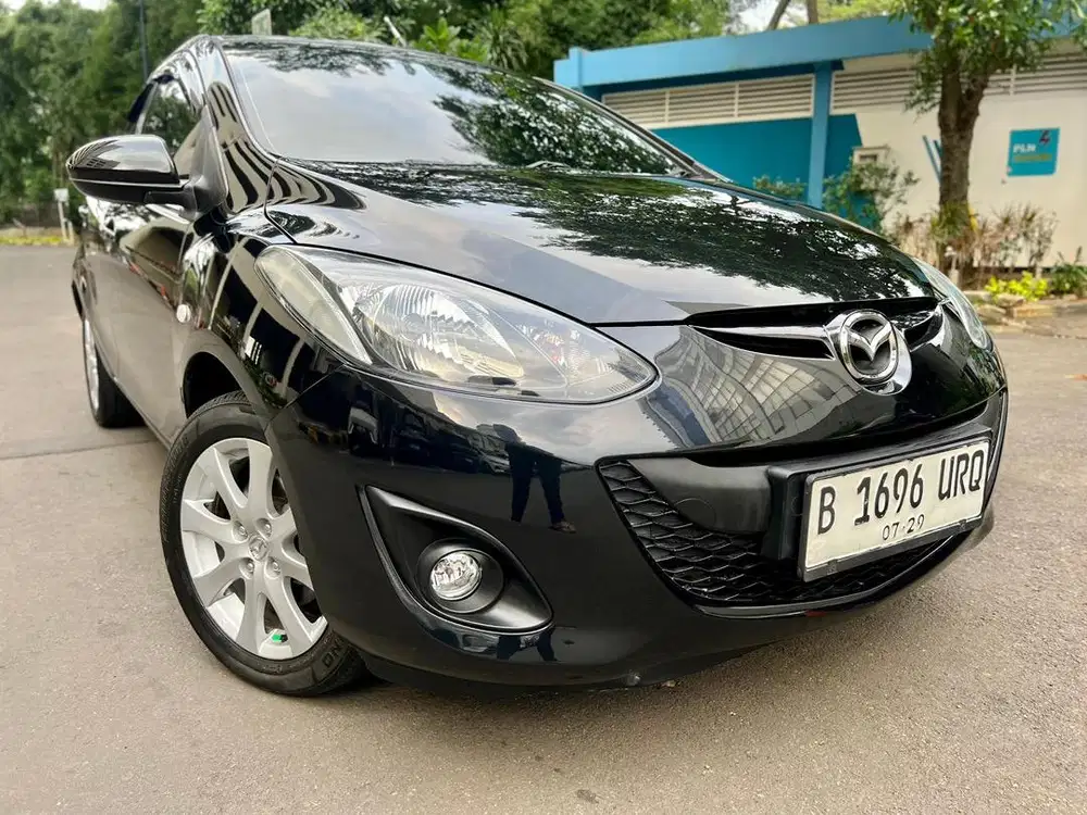 Mazda 2 HB 1.5 V AT 2013