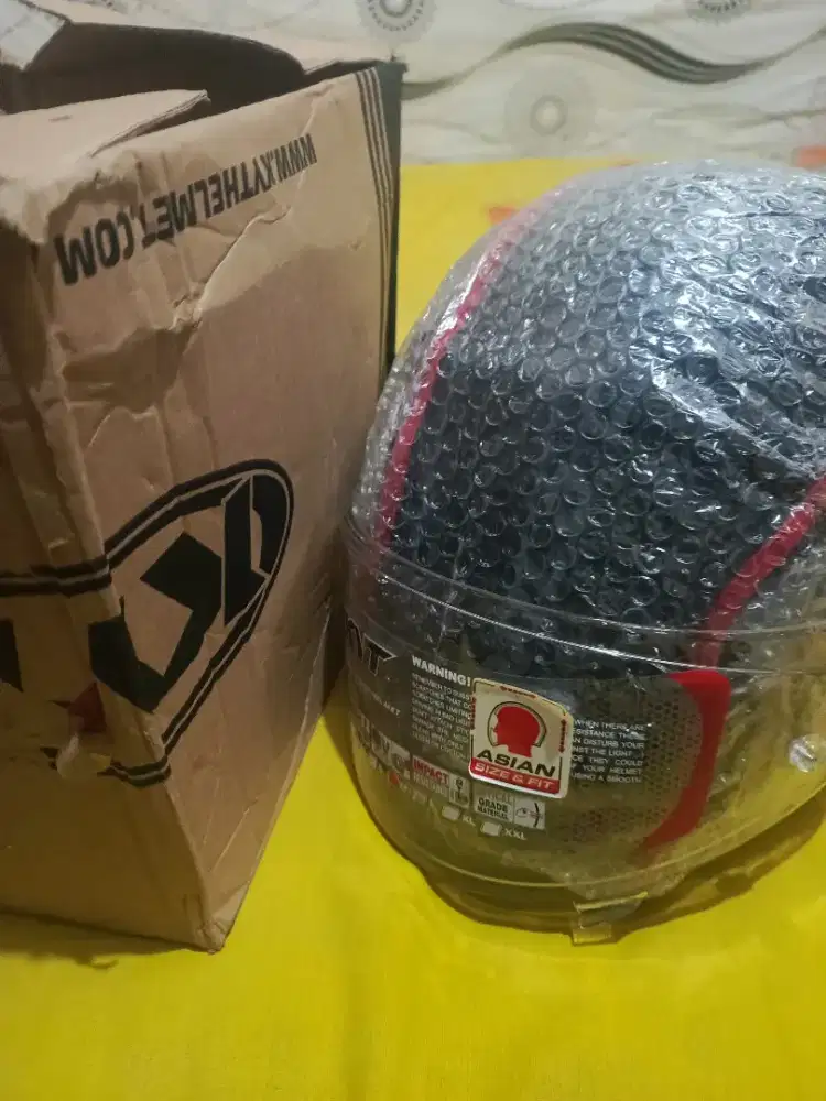 Jual helm KYT R10