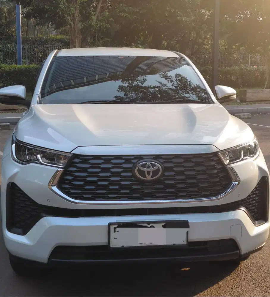 Toyota Innova Zenix For Sale