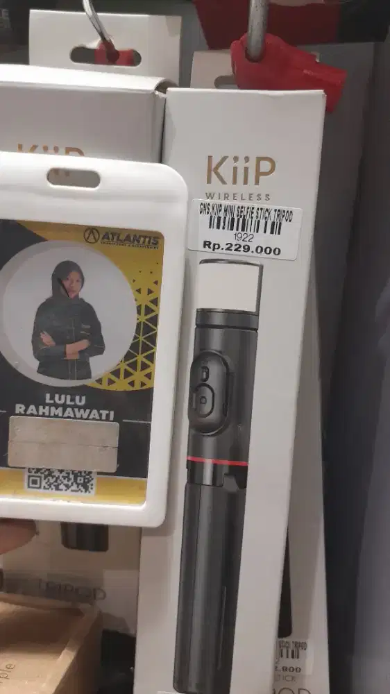 KIIP MINI SELFIE STICK TRIPOD
