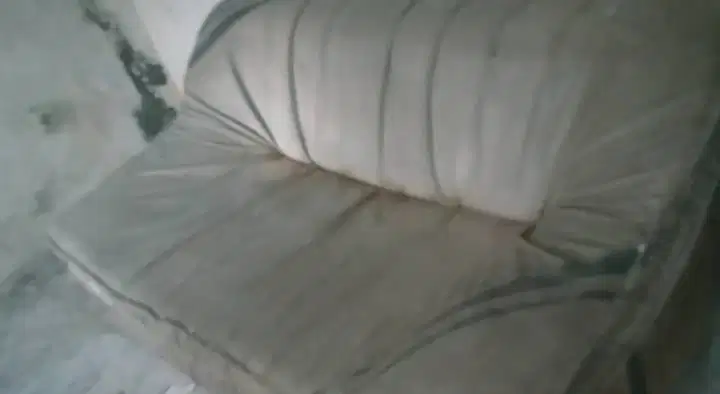 J. CEPAT : 1 SET SOFA Bekas 3 pcs ukuran 3-2-1, plus BONUS 3 Springbed