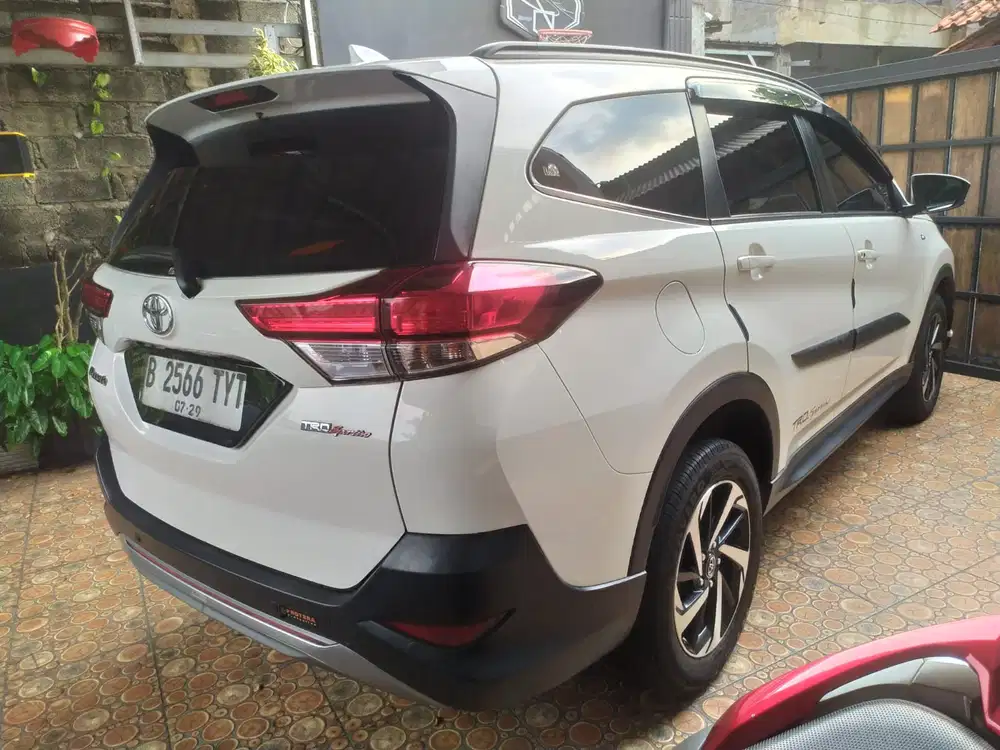 Toyota Rush 2019 Bensin