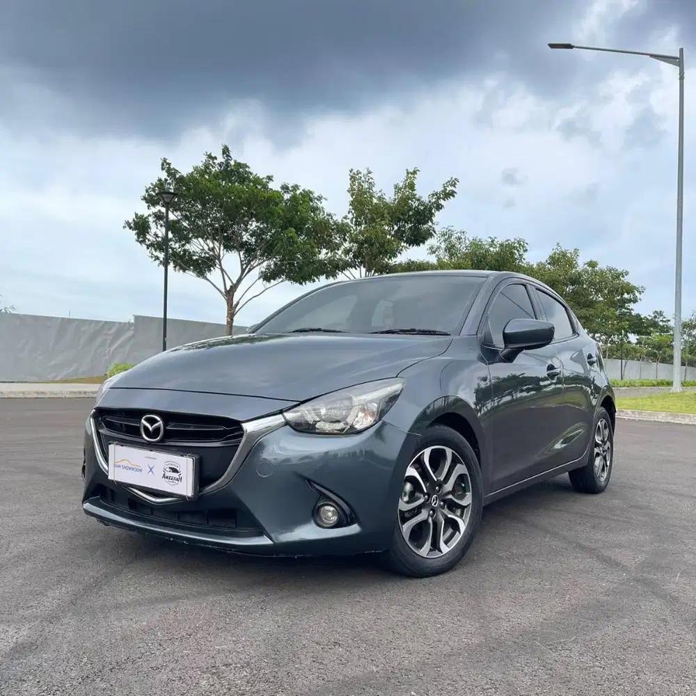 TERMURAH MAZDA 2 R SKYACTIVE MATIK 2016 AT