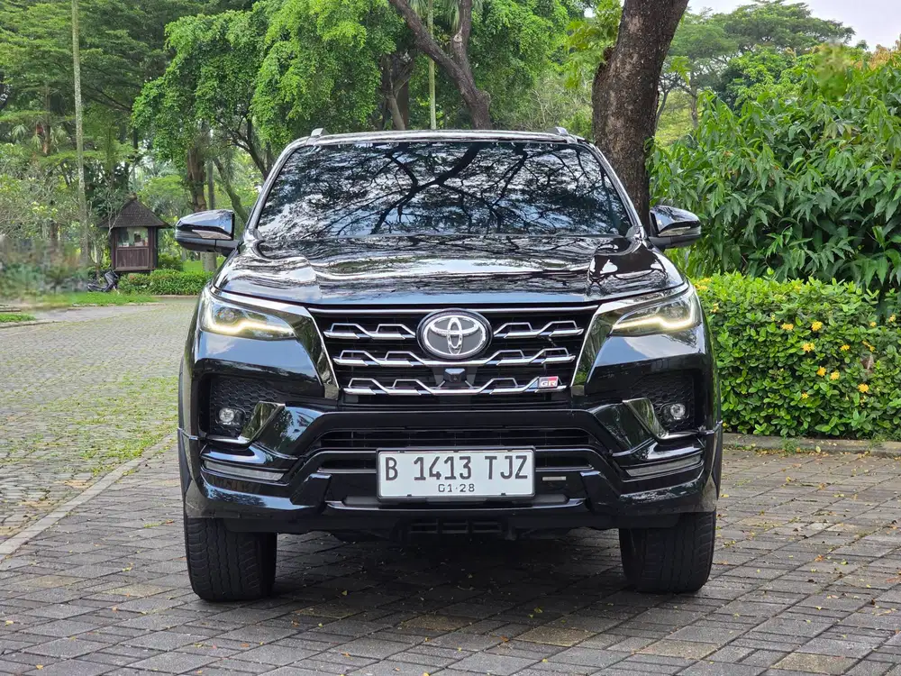 TDP 45.JT|SEGER| FORTUNER GR SPORT 2.8 AT 2023 NIK'2022 HITAM ANTIK!!