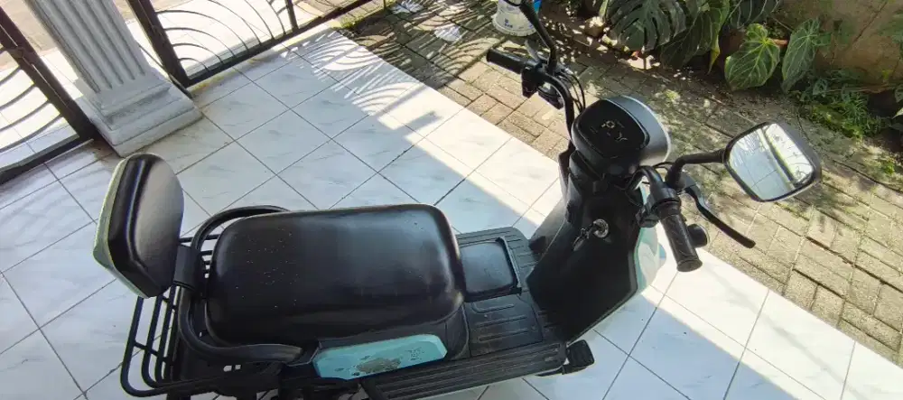 Sepeda listrik Uwinfly Kitty 3 roda