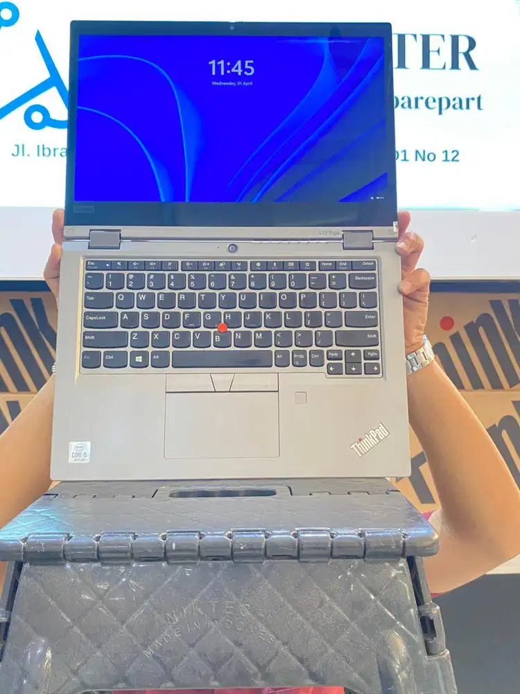 LAPTOP LENOVO THINKPAD YOGA L13 | I5 GEN 10 | RAM 16GB | SSD 256GB