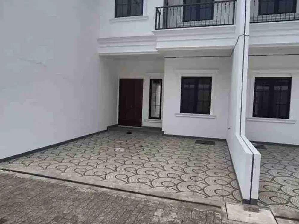 RUMAH READY 2 LANTAI LUAS TANAH 105meter, AKSES MASUK 2 MOBIL